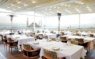 Tarihi Yarımada’da İftar Sentez Restaurant’ta Yeniden Yorumlanıyor