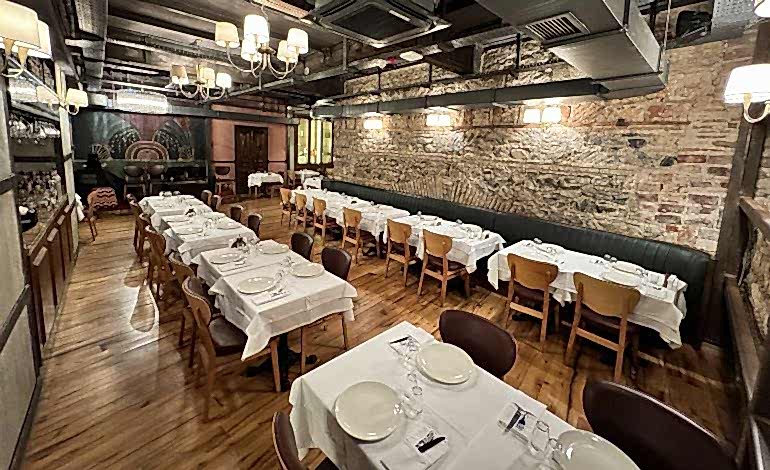 İstanbul Meyhane Kültürünün Yaşayan Temsilcisi, Galata Meyhanesi