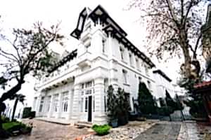 Büyükada Anadolu Kulübü Sergi Salonu